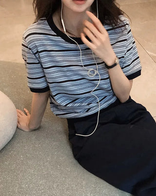Classic striped short-sleeved sweatshirt