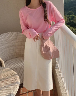 Colored long-sleeved T-shirt