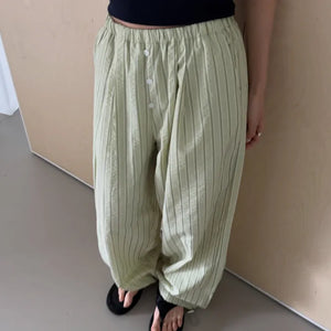 W / Sweatpants