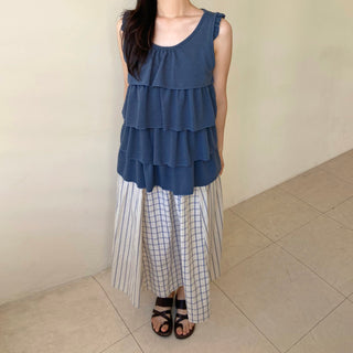 Embossed Frill Tiered Sleeveless Mori Girl T-shirt