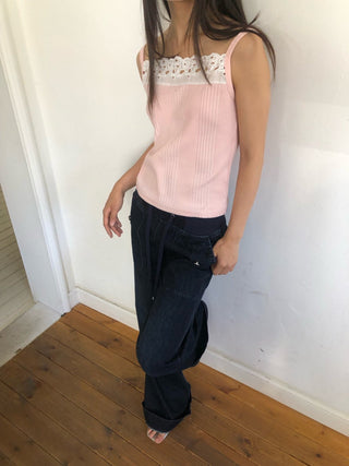 Punched Big Lace Ribbed Sleeveless Layered Strap Sleeveless