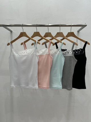 Punched Big Lace Ribbed Sleeveless Layered Strap Sleeveless