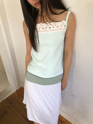 Punched Big Lace Ribbed Sleeveless Layered Strap Sleeveless
