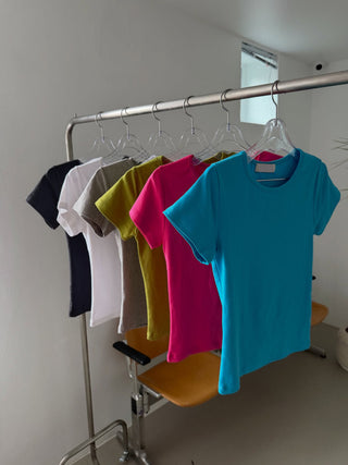 Basic Color Short Sleeve Round Neck Plain T-shirt