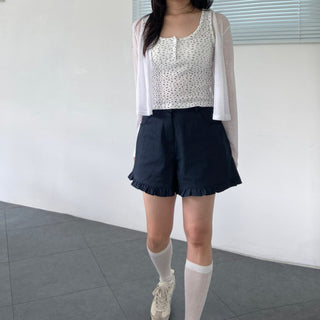 Waffle Flower U-Neck Button Sleeveless Slim Fit T-Shirt