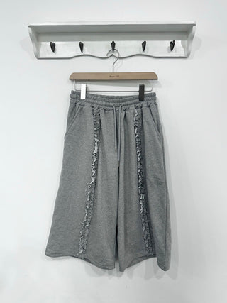 French Terry Frill Wide Bermuda Shorts Ruffle Lace Pants