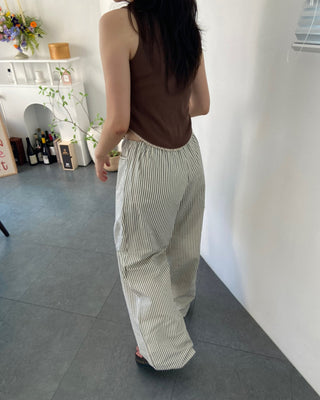 Seersucker pintuck striped Benz pocket pajama pants vacation look