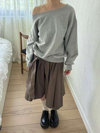 One-shoulder terry sweatshirt, loose-fit off-shoulder sweatshirt