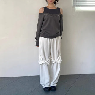 Studded off-shoulder sweatshirt sleeveless layered t-shirt