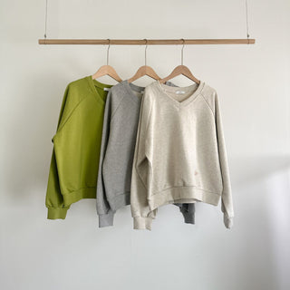 Olive V-neck Spring Sweatshirt