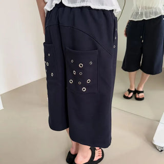 Pocket eyelet Bermuda shorts, terry studded elastic band shorts