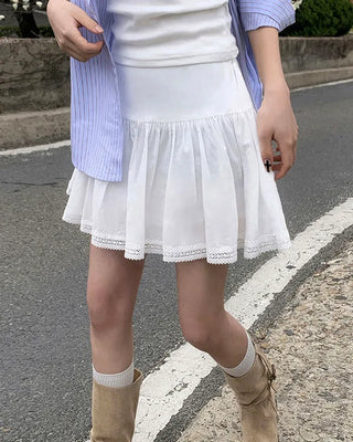 Lace flared mini skirt