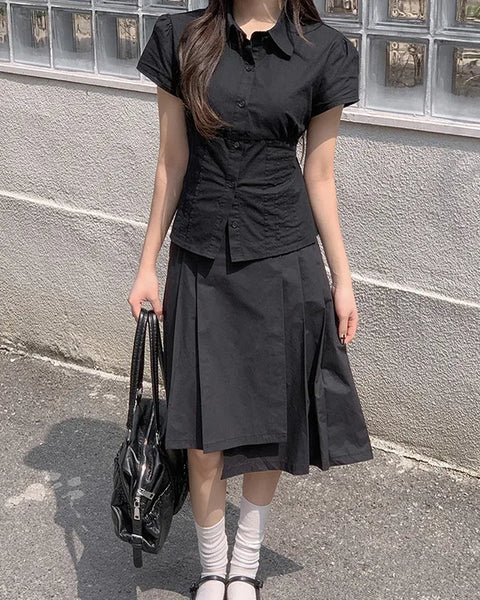 Pleated midi skirt