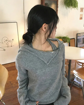 Hooded long-sleeve knit