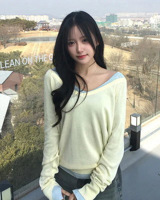 V-neck oversized knit