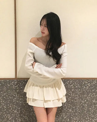 Fleece-lined off-shoulder T-shirt