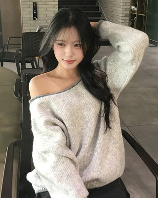 Two-tone off-shoulder long-sleeve knit
