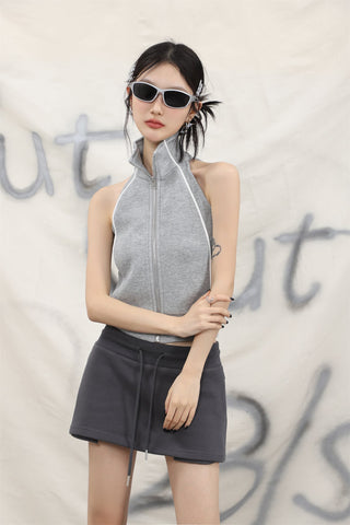 Sleeveless quarter zip vest