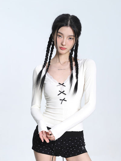 V-neck laced detail knit sweater