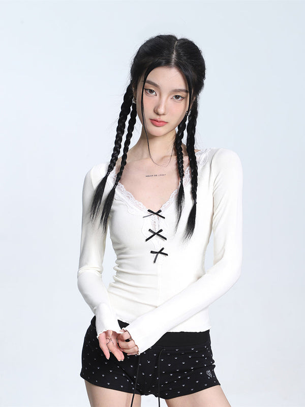 V-neck laced detail knit sweater