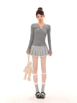 V-neck lace edge wool sweater