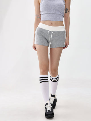 Contrast color slim sporty shorts