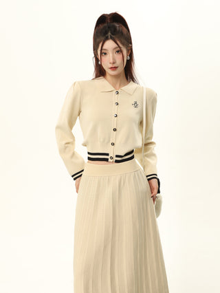 Contrast color striped knit cardigan and high waist slim skirt