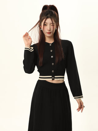 Contrast color striped knit cardigan and high waist slim skirt