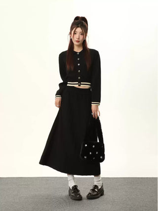 Contrast color striped knit cardigan and high waist slim skirt