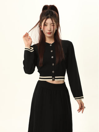 Contrast color striped knit cardigan and high waist slim skirt