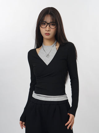 Slim halter neck fake two-piece top