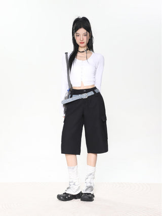 Long-sleeved cropped knit cardigan