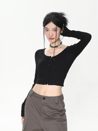 Long-sleeved cropped knit cardigan
