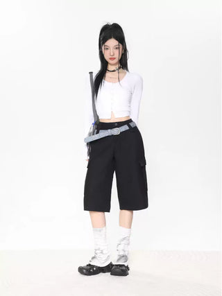 Long-sleeved cropped knit cardigan