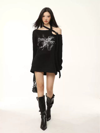 One-shoulder spider graphic long-sleeved top