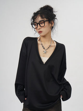 V-neck long-sleeved oversize T-shirt