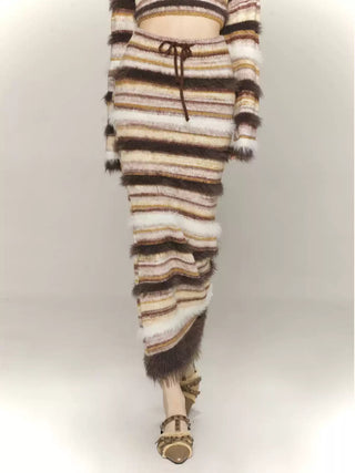 Striped knitted A-line hip skirt