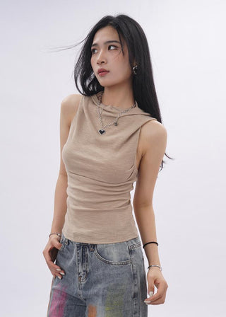 Hooded backless vest