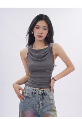 Hooded backless vest