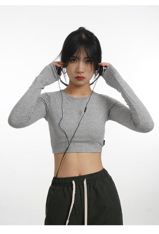 Backless long-sleeved T-shirt with removable chest pad