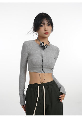 Backless long-sleeved T-shirt with removable chest pad