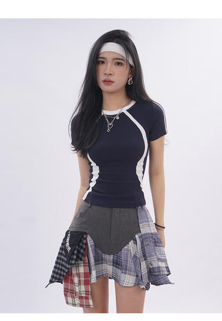 Contrast color line sporty top