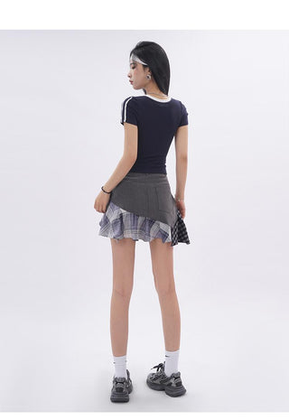 Contrast color line sporty top