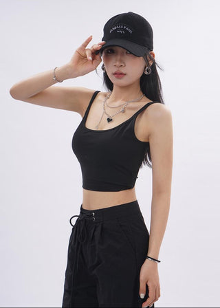 Knotted camisole top with chest pad