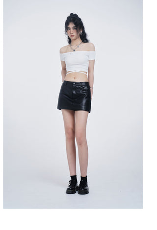 Crop one-shoulder slim top