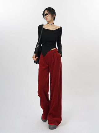 One-shoulder black bottoming shirt