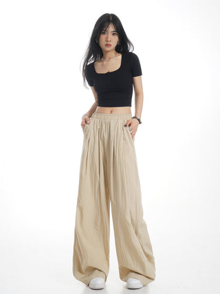 Elastic slim fit crop top