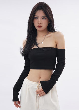 Off-shoulder crop tube top