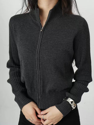 Gray zipper knitted cardigan