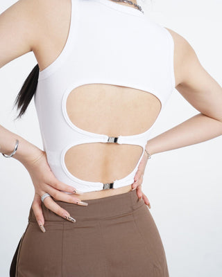 Black hollow backless vest